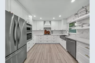 834 Ramblewood Drive, Coral Springs, FL 33071 - Photo 3