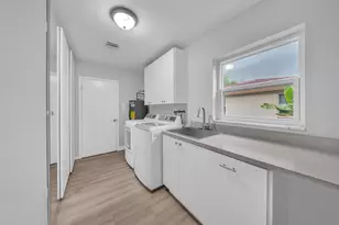 834 Ramblewood Dr, Coral Springs, FL 33071 - Photo 45