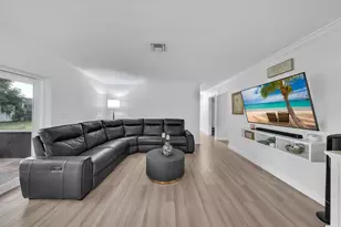 834 Ramblewood Dr, Coral Springs, FL 33071 - Photo 23