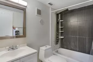 407 N University Dr, Plantation, FL 33324 - Photo 7