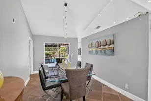 5817 Laurel Green Cir, Boynton Beach, FL 33437 - Photo 15