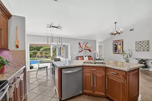 5817 Laurel Green Cir, Boynton Beach, FL 33437 - Photo 3