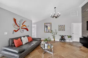 5817 Laurel Green Cir, Boynton Beach, FL 33437 - Photo 9
