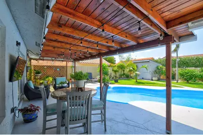 5817 Laurel Green Circle, Boynton Beach, FL 33437 - Photo 37