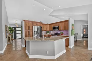 5817 Laurel Green Cir, Boynton Beach, FL 33437 - Photo 5