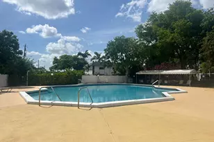 109 Royal Pk Dr, Oakland Park, FL 33309 - Photo 13