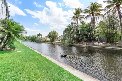 109 Royal Park Drive #2c, Oakland Park, FL 33309 - Photo 1