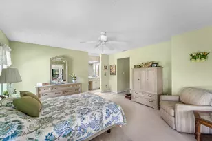 7852 Cloverfield Cir, Boca Raton, FL 33433 - Photo 13