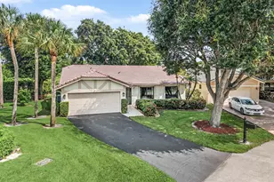 7852 Cloverfield Cir, Boca Raton, FL 33433 - Photo 39