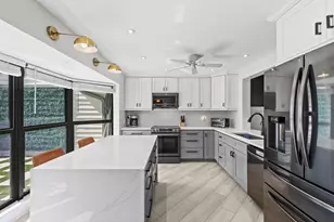 13400 Bedford Mews Ct, Wellington, FL 33414 - Photo 19