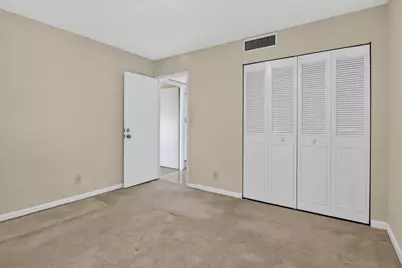 4140 NW 44th Avenue #411, Lauderdale Lakes, FL 33319 - Photo 27