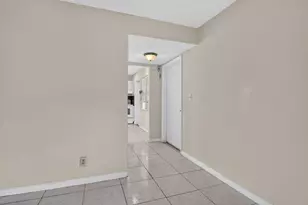 4140 NW 44th Ave, Lauderdale Lakes, FL 33319 - Photo 5