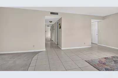 4140 NW 44th Avenue #411, Lauderdale Lakes, FL 33319 - Photo 21
