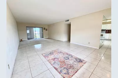 4140 NW 44th Avenue #411, Lauderdale Lakes, FL 33319 - Photo 11