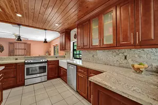 3951 SW 137th Ave, Miramar, FL 33027 - Photo 11