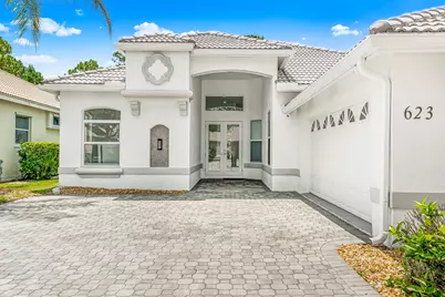 623 SW Lake Charles Circle, Port Saint Lucie, FL 34986 - Photo 3
