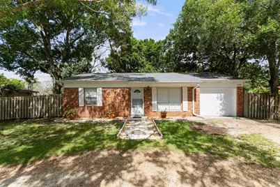 1135 38th Avenue, Vero Beach, FL 32960 - Photo 1