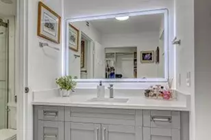 5440 N Ocean Dr, Singer Island, FL 33404 - Photo 25