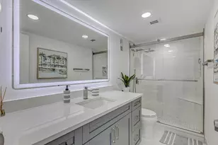 5440 N Ocean Dr, Singer Island, FL 33404 - Photo 15