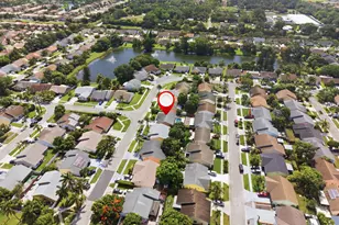 5635 Lake George Pl, Lake Worth, FL 33463 - Photo 39