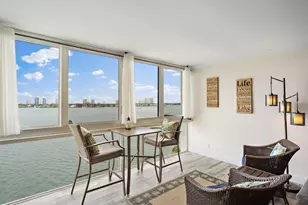 301 Lake Shore Dr, Lake Park, FL 33403 - Photo 15