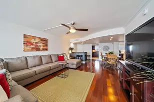 301 Lake Shore Dr, Lake Park, FL 33403 - Photo 9