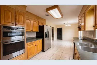 4007 Greenwood Drive, Fort Pierce, FL 34982 - Photo 9