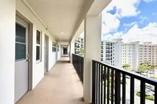 2681 S Course Dr, Pompano Beach, FL 33069 - Photo 7