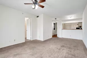 10451 W Broward Blvd, Plantation, FL 33324 - Photo 3