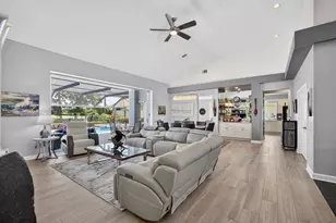 1306 SE Brewster Pl SE, Stuart, FL 34997 - Photo 9