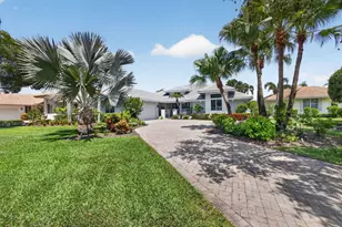 1306 SE Brewster Pl SE, Stuart, FL 34997 - Photo 5