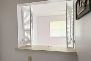 21 Waltham A, West Palm Beach, FL 33417 - Photo 9