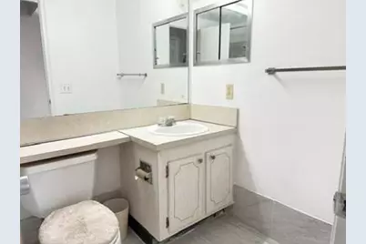 21 Waltham A, West Palm Beach, FL 33417 - Photo 15