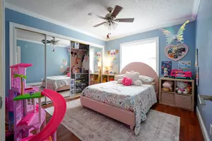 120 Swan Pkwy W, Royal Palm Beach, FL 33411 - Photo 9