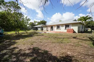 120 Swan Pkwy W, Royal Palm Beach, FL 33411 - Photo 23