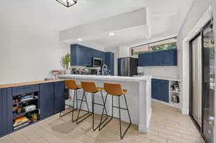 22976 Oxford Pl, Boca Raton, FL 33433 - Photo 1