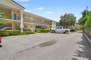 2202 NE 36th St, Lighthouse Point, FL 33064 - Photo 17