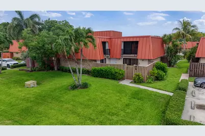 3310 Meridian Way S #A, Palm Beach Gardens, FL 33410 - Photo 1