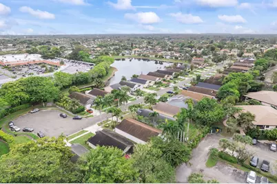 9180 Pine Springs Drive, Boca Raton, FL 33428 - Photo 25
