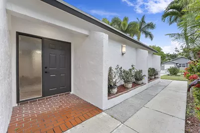 9180 Pine Springs Drive, Boca Raton, FL 33428 - Photo 3