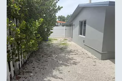 1126 NE 16th Place #3, Fort Lauderdale, FL 33305 - Photo 15