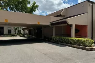 8050 W McNab Rd, Tamarac, FL 33321 - Photo 17