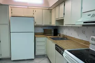 8050 W McNab Rd, Tamarac, FL 33321 - Photo 21