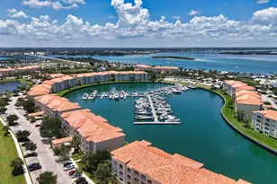 4 E Harbour Isle Dr E, Fort Pierce, FL 34949 - Photo 37