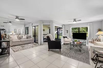 3315 Lucerne Park Drive, Greenacres, FL 33467 - Photo 9