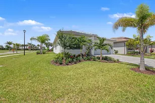 12717 SW Caminito Ln, Port Saint Lucie, FL 34987 - Photo 3