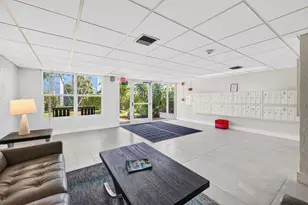 3004 NE 5th Terrace, Wilton Manors, FL 33334 - Photo 11