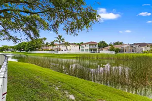 1753 NW 74th Way, Pembroke Pines, FL 33024 - Photo 23