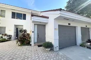 9202 NW 9th Ct, Plantation, FL 33324 - Photo 7