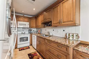 1051 Orange Terrace, Delray Beach, FL 33445 - Photo 7